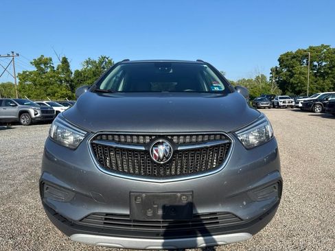 Used 2020 Buick Encore Preferred w/ Safety Package AWD/4WD image 2