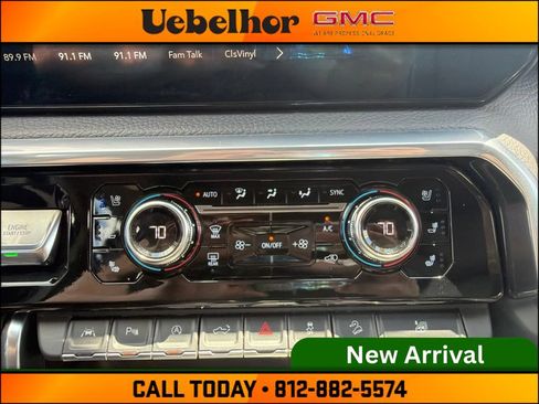 Used 2023 GMC Sierra 1500 Denali w/ Denali Reserve Package AWD/4WD image 24