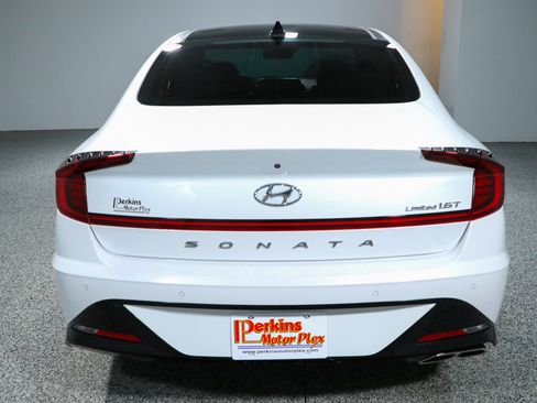 Used 2021 Hyundai Sonata Limited FWD image 8