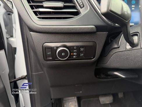 Used 2025 Ford Escape Platinum image 28