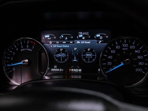 Used 2018 Ford Expedition Max Platinum image 17