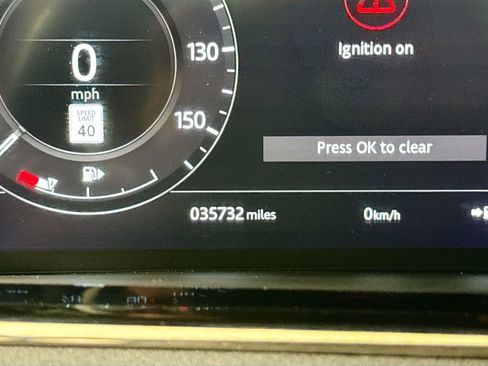 Used 2020 Land Rover Range Rover Evoque R-Dynamic SE AWD/4WD image 12