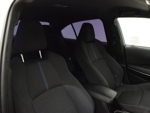 Used 2020 Toyota Corolla SE image 17