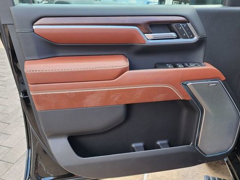 New 2026 GMC Sierra 3500 Denali Ultimate AWD/4WD image 15