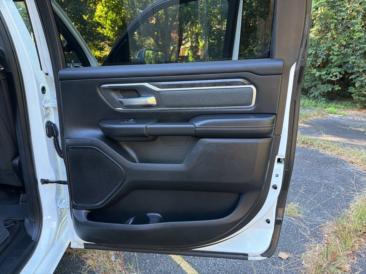 Used 2019 RAM 1500 Big Horn RWD image 28