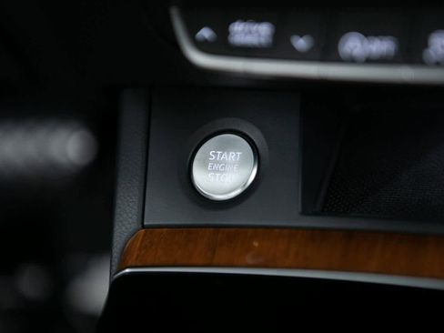 Used 2023 Audi Q5 2.0T Premium image 24