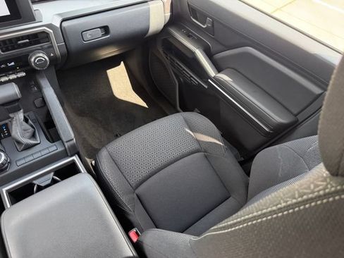 Used 2026 Toyota 4Runner SR5 AWD/4WD image 27