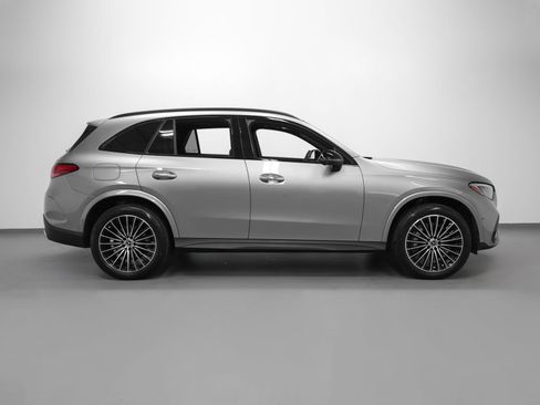 Used 2024 Mercedes-Benz GLC 300 image 13