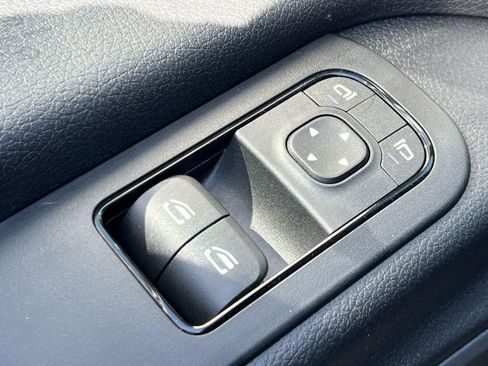 New 2025 Mercedes-Benz Sprinter 2500 image 13