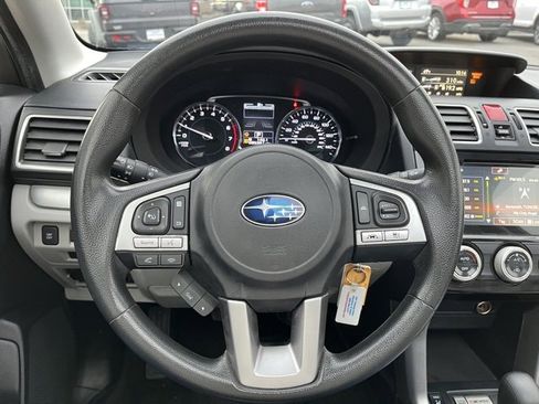 Used 2017 Subaru Forester 2.5i Premium image 34