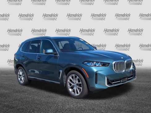 Used 2026 BMW X5 sDrive40i image 2