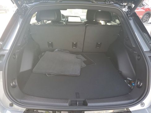 New 2026 Chevrolet Equinox EV RS image 9