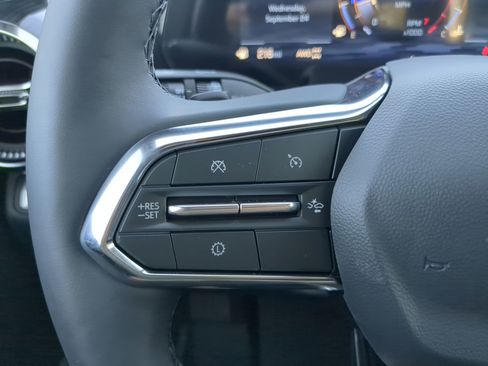 New 2026 Chevrolet Equinox LT w/ Convenience Package II image 12