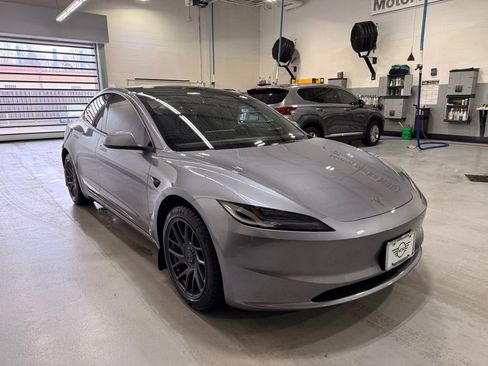 Used 2025 Tesla Model 3 Long Range image 7