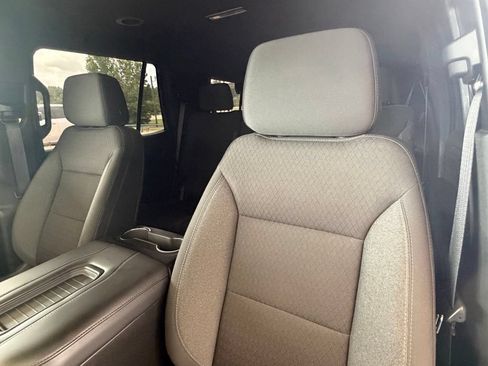 Used 2023 Chevrolet Tahoe LS RWD image 17