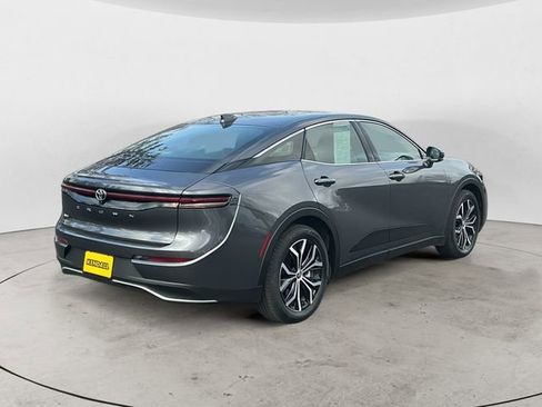 Certified 2023 Toyota Crown XLE image 5