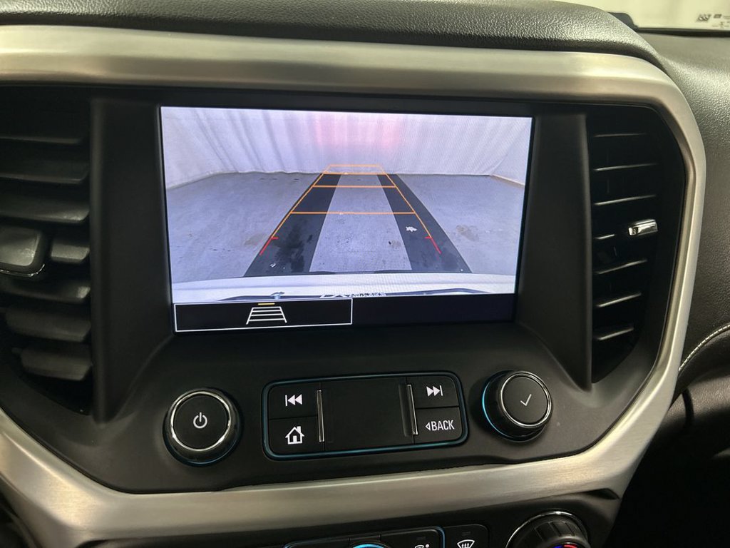 Used 2021 GMC Acadia SLE w/ Driver Convenience Package AWD/4WD image 15