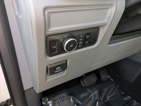 Certified 2024 Ford F150 XLT image 13