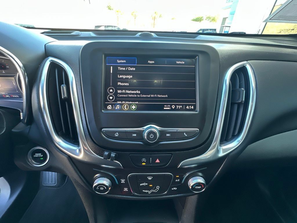 Used 2022 Chevrolet Equinox LT FWD image 26