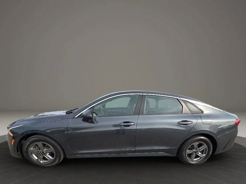 Used 2021 Kia K5 LXS image 8