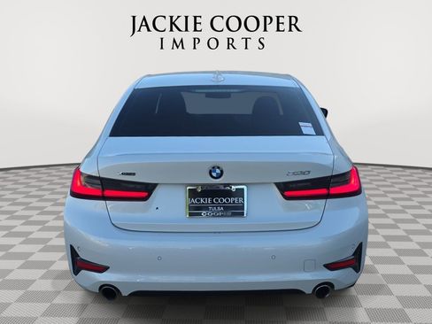 Used 2021 BMW 330i xDrive Sedan w/ Convenience Package AWD/4WD image 6