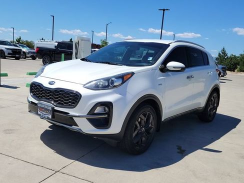 Used 2020 Kia Sportage S AWD/4WD image 4
