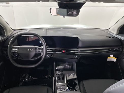 New 2026 Kia Sportage SX image 36