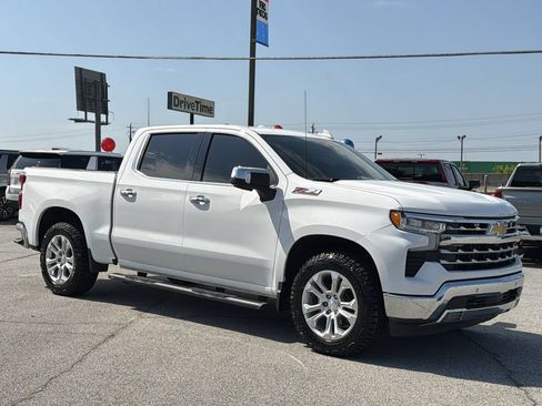 Used 2024 Chevrolet Silverado 1500 LTZ w/ LTZ Convenience Package II AWD/4WD image 27