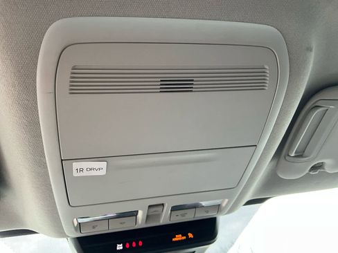 Used 2025 MAZDA CX-30 AWD 2.5 S w/ Preferred Package image 23