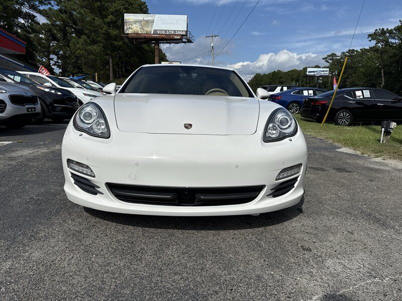 Used 2012 Porsche Panamera image 2