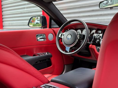 Used 2020 Rolls-Royce Wraith RWD image 36
