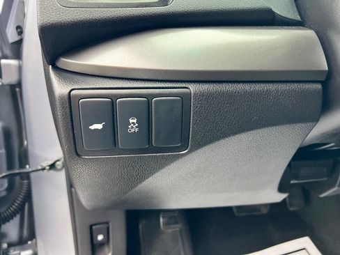 Used 2015 Acura RDX w/Tech AWD 4dr SUV w/Technolog image 35