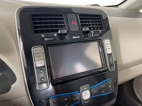 Used 2012 Nissan Leaf SL image 7