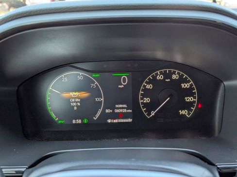 Used 2024 Honda CR-V Sport Touring image 12