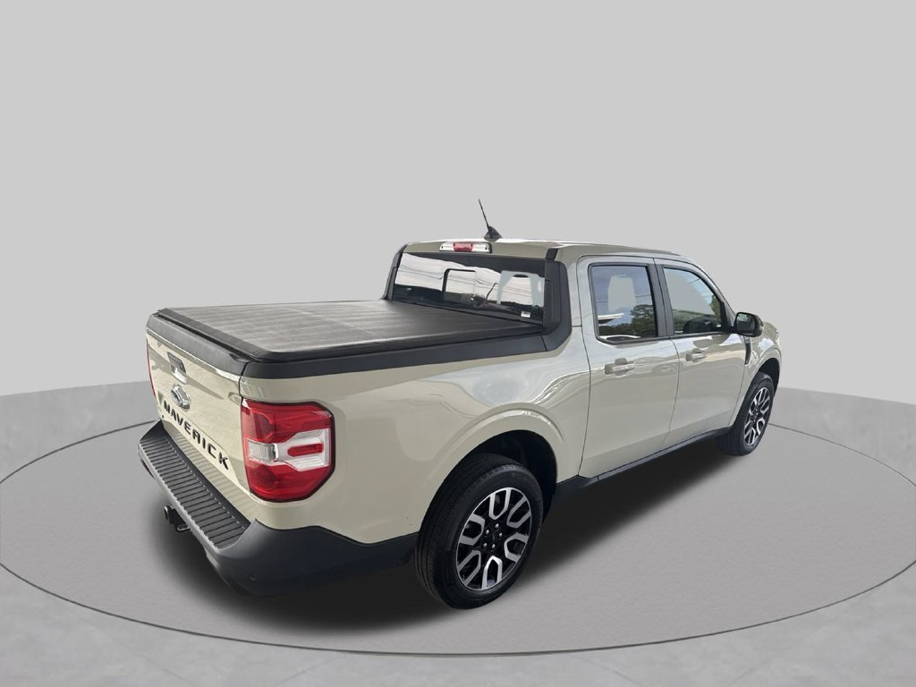 Used 2024 Ford Maverick Lariat FWD image 12