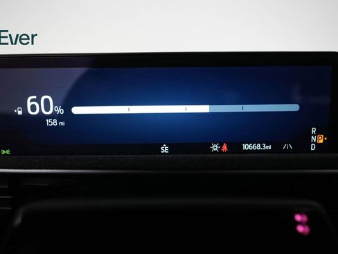 Used 2025 Ford Mustang Mach-E Premium image 7