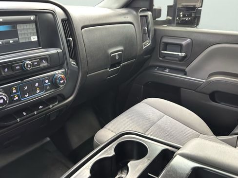 Used 2018 Chevrolet Silverado 2500 W/T w/ WT Convenience Package image 15