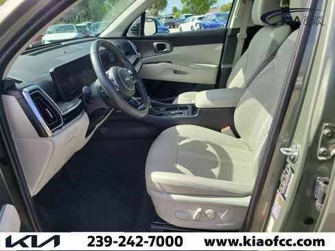 Certified 2024 Kia Sorento X-Line EX AWD/4WD image 23