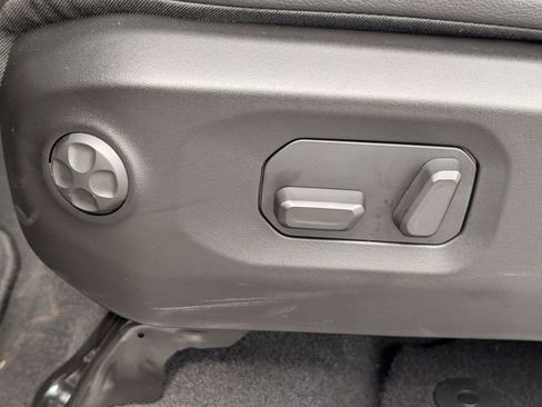 New 2026 Jeep Gladiator Sport image 12