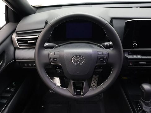 Used 2026 Toyota Camry SE w/ Convenience Package FWD image 23