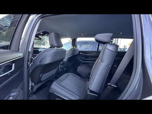 Used 2023 Jeep Grand Cherokee L Laredo AWD/4WD image 6