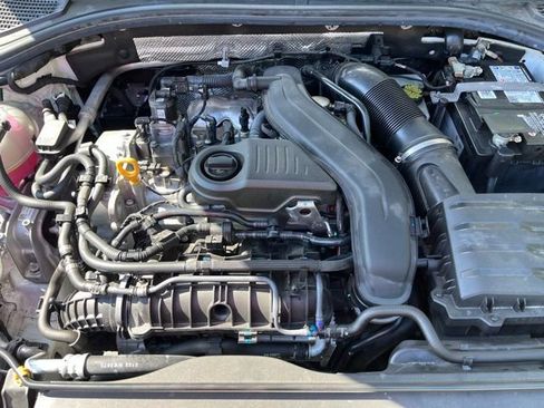 Used 2023 Volkswagen Jetta SEL image 5