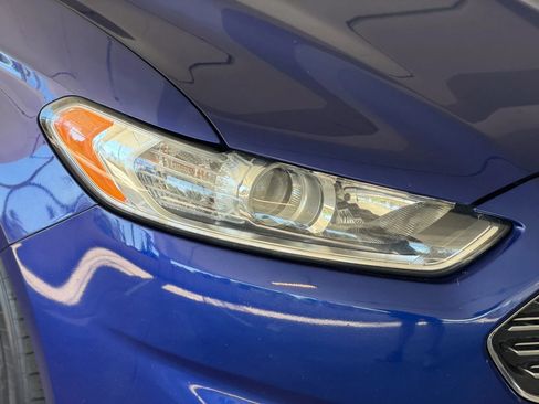 Used 2013 Ford Fusion SE FWD image 10