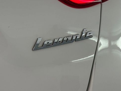 Used 2019 Maserati Levante image 20