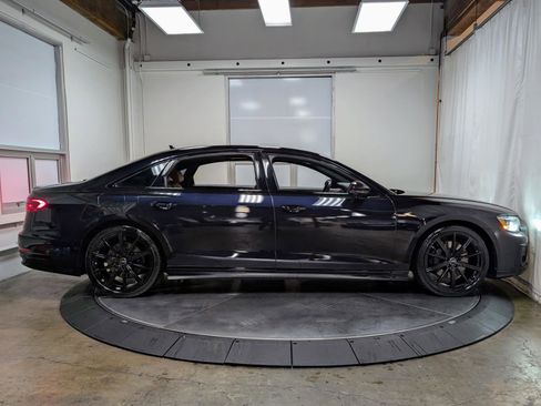 Used 2024 Audi A8 L 3.0T w/ Comfort Plus Package image 10