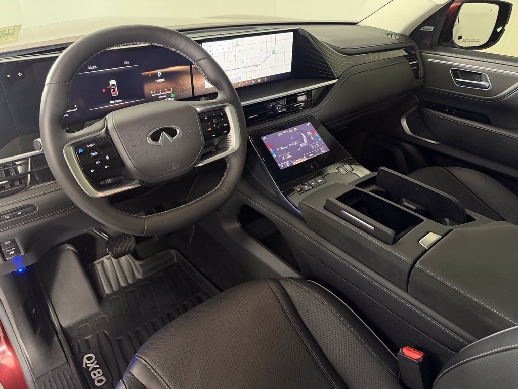 Used 2025 INFINITI QX80 Luxe RWD image 12