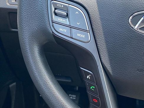 Used 2018 Hyundai Santa Fe Sport w/ 2.4L Value Package 02 AWD/4WD image 7