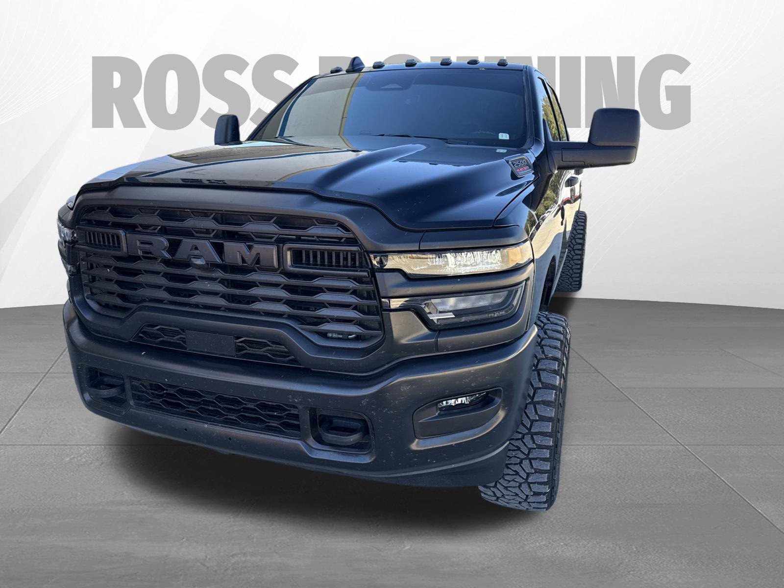 Used 2025 RAM 2500 Tradesman AWD/4WD image 2
