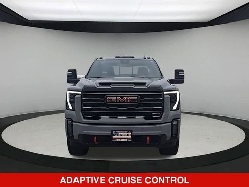 Used 2024 GMC Sierra 2500 AT4 w/ AT4 Premium Plus Package AWD/4WD image 3