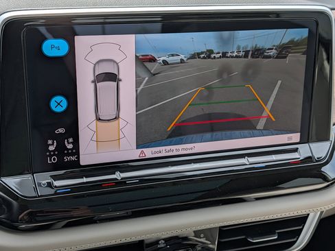 New 2026 Volkswagen Atlas SE AWD/4WD image 12